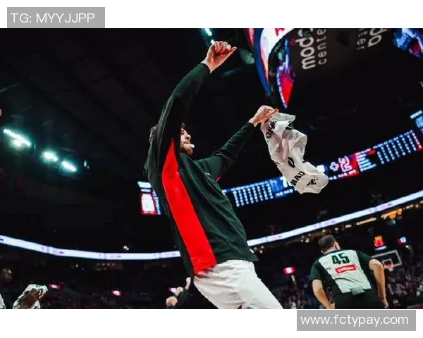 火箭队与开拓者队激战正酣谁将赢得这场精彩对决的胜利