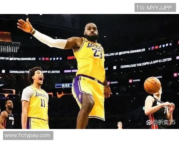 热火与湖人激战回顾昨日精彩瞬间集锦全解析